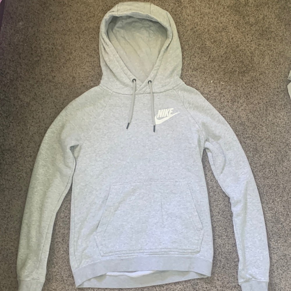 Women’s XS Gray Hooded Nike Sweatshirt